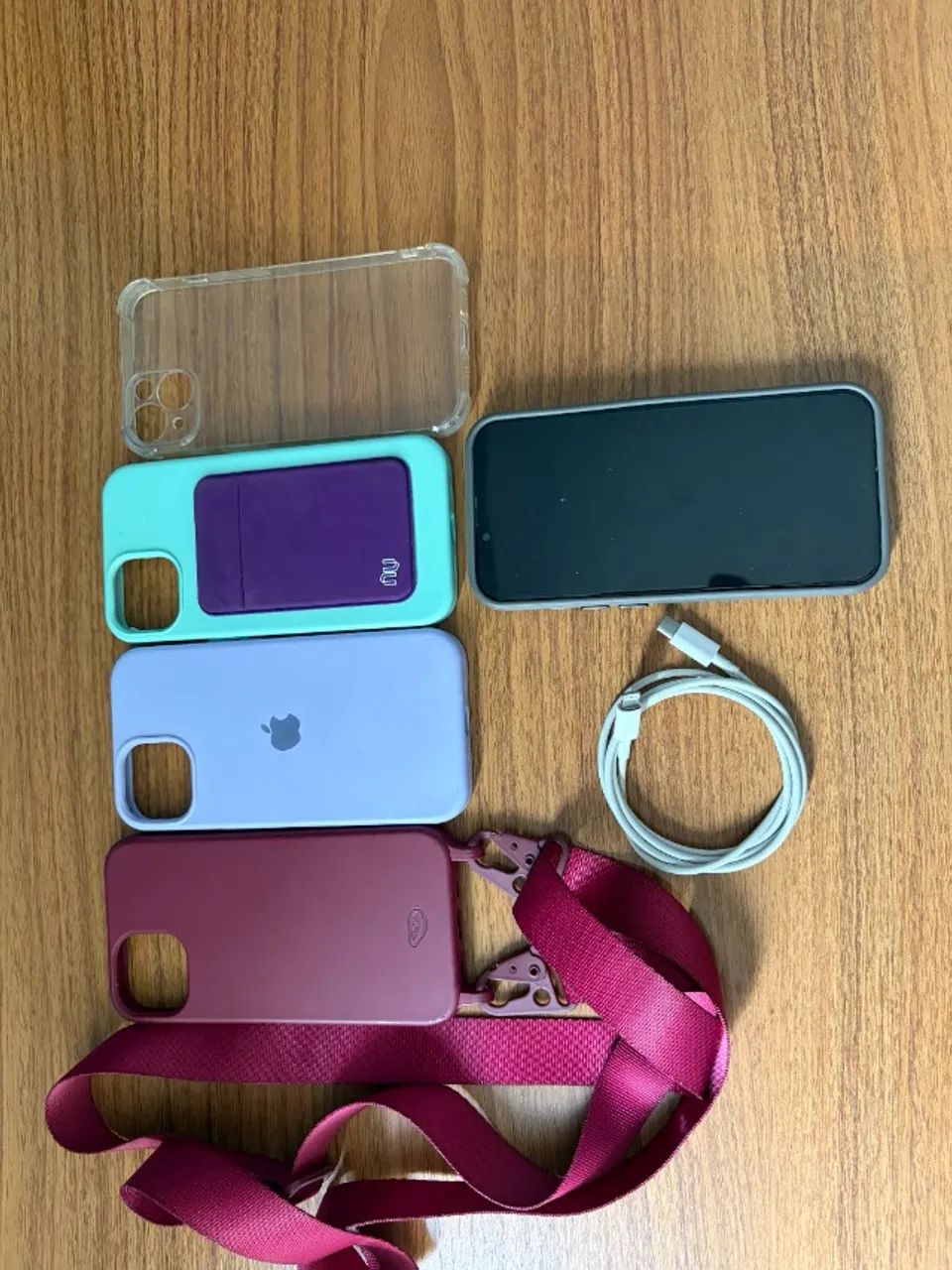 iPhone 13 impecável preto (é o normal, não é pro nem pro max) - Foto 4