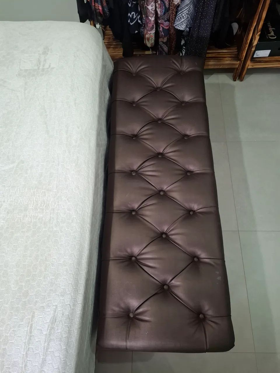 270,00 Baú marrom para cama queen ou king.  - Foto 4