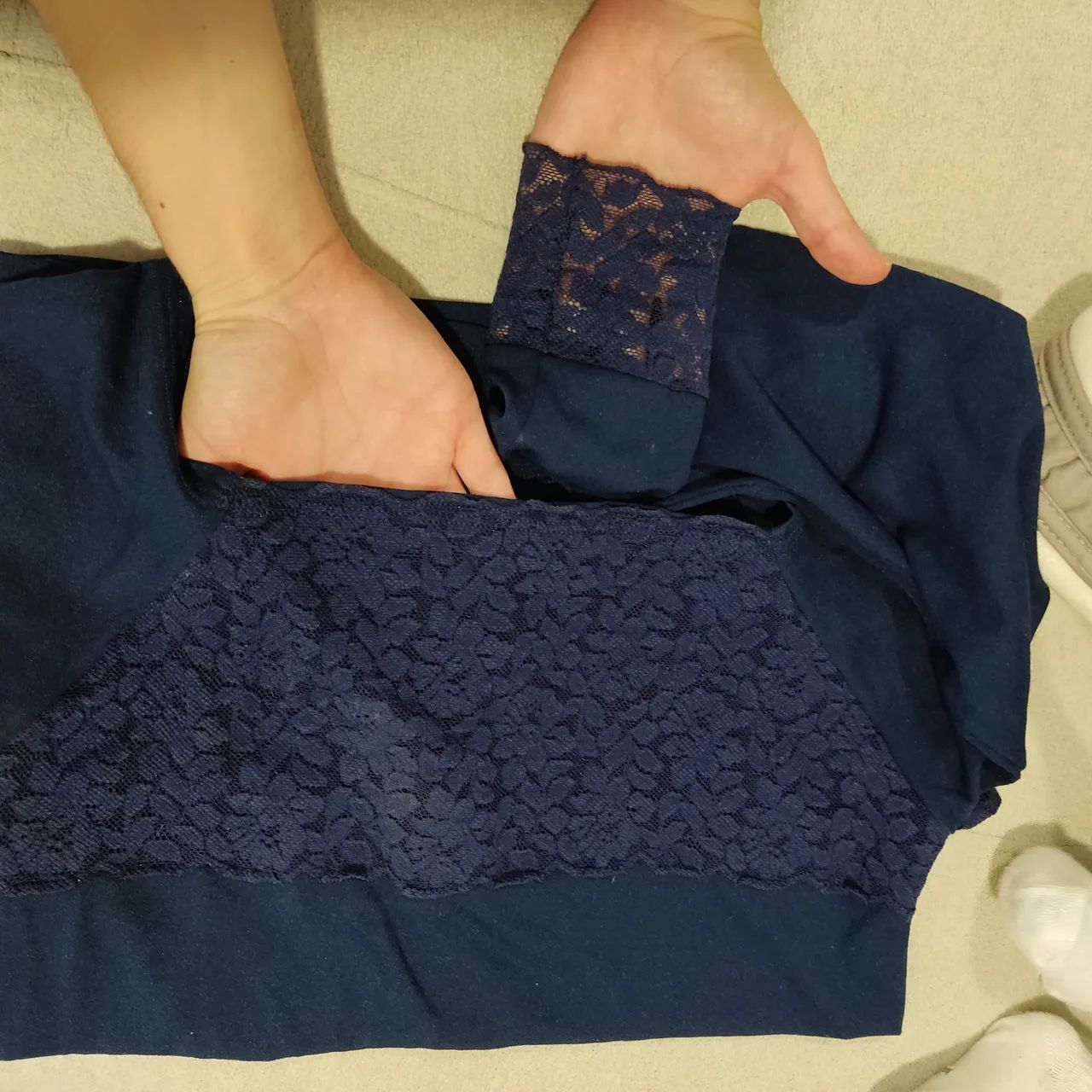 Blusa decote quadrado com renda - Foto 5