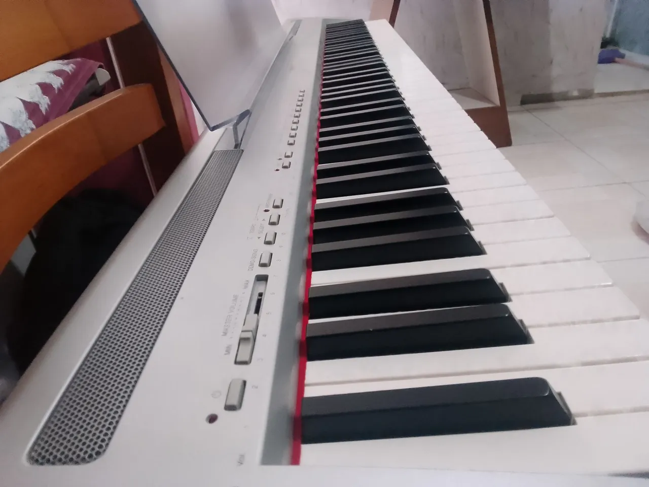 YAMAHA 電子ピアノ　P-95 引き取り限定 YAMAHA 電子ピアノ P-95 引き取り限定 YAMAHA P95 電子ピアノ 椅子付き