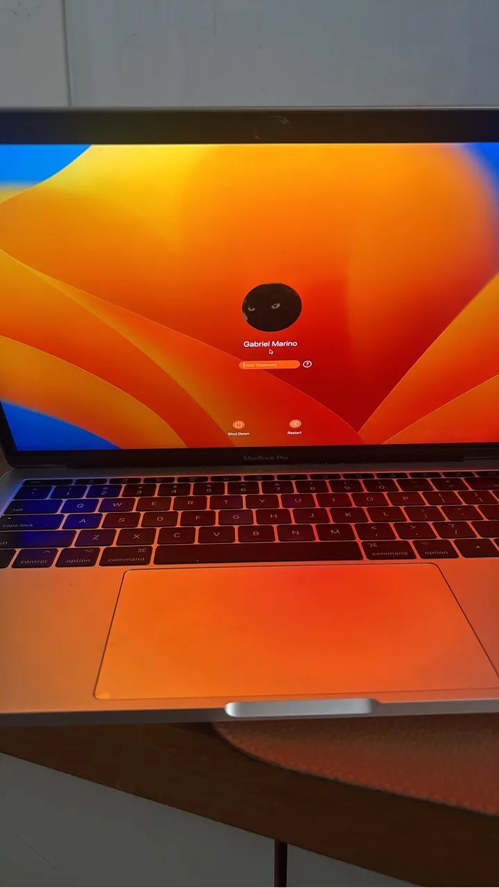 MacBook Pro 2017 - I7 - 16GB RAM  - Foto 3