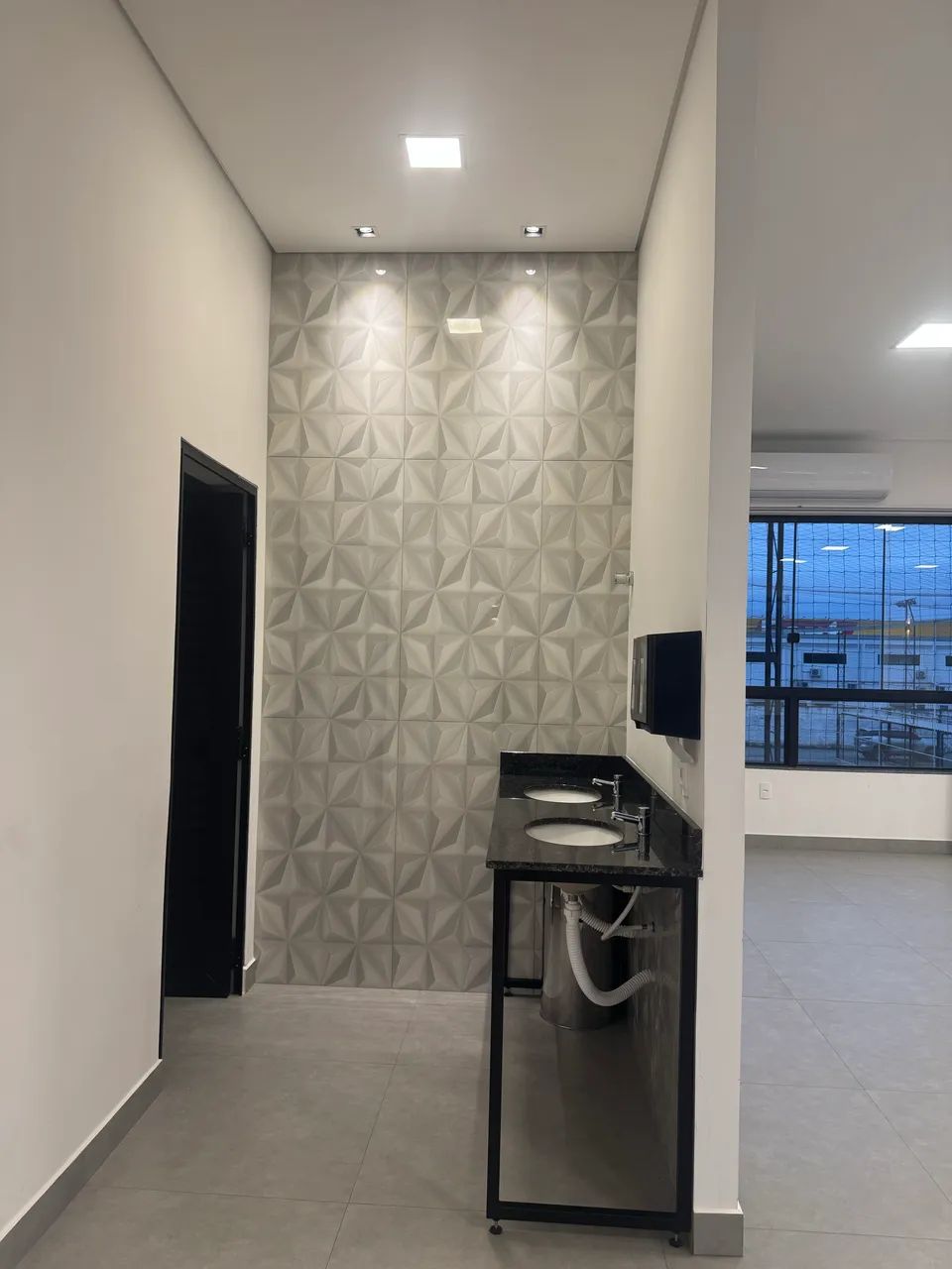 Excelente sala comercial para seu negócio  - Foto 4