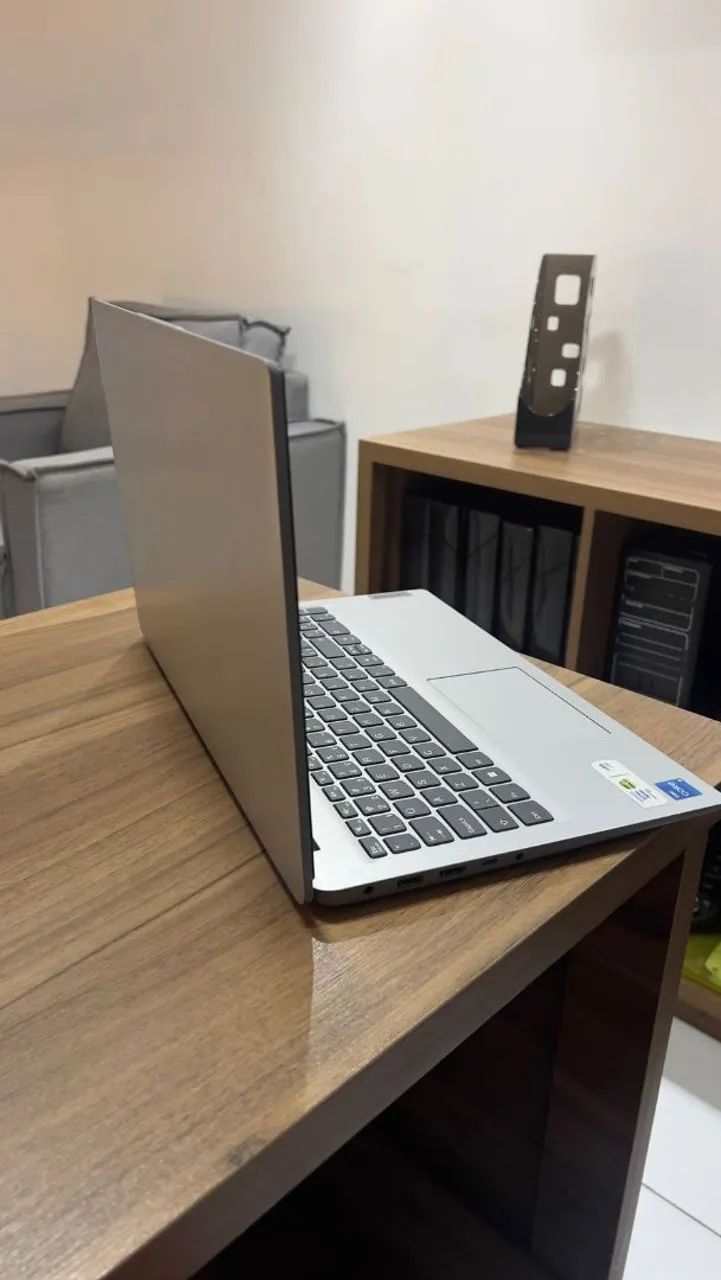 Notebook Lenovo Slim 3i intel core- i5 - Foto 2