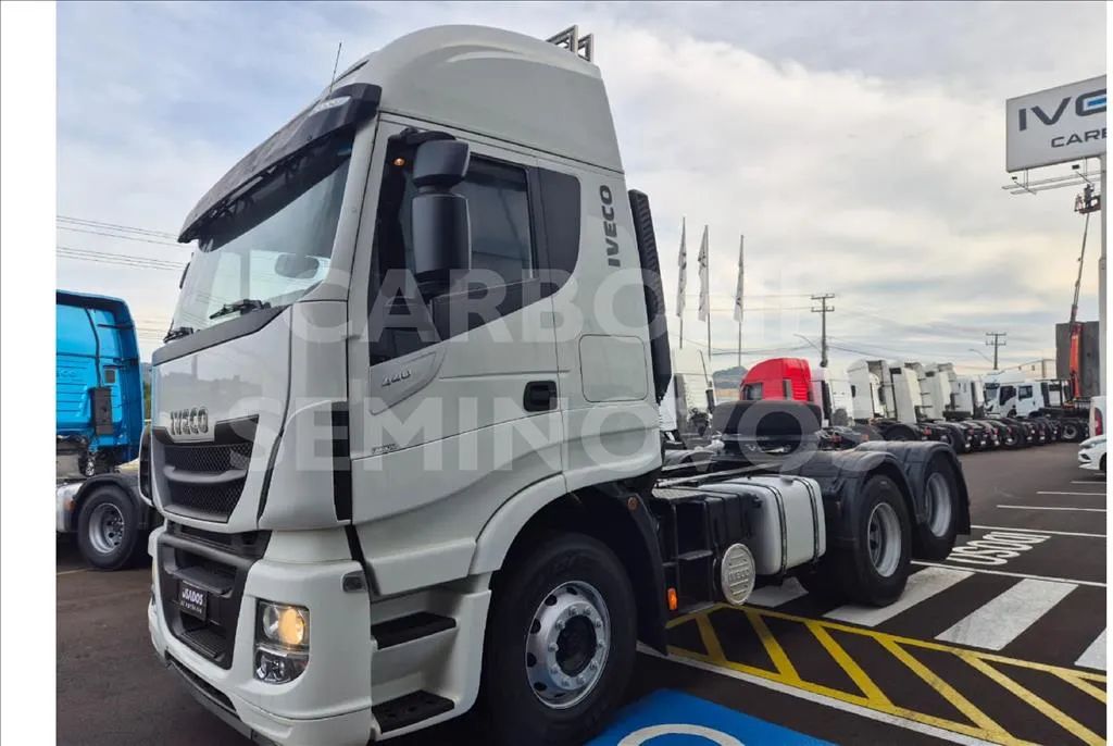 IVECO STRALIS HIWAY 440 2021/2022 - Foto 5