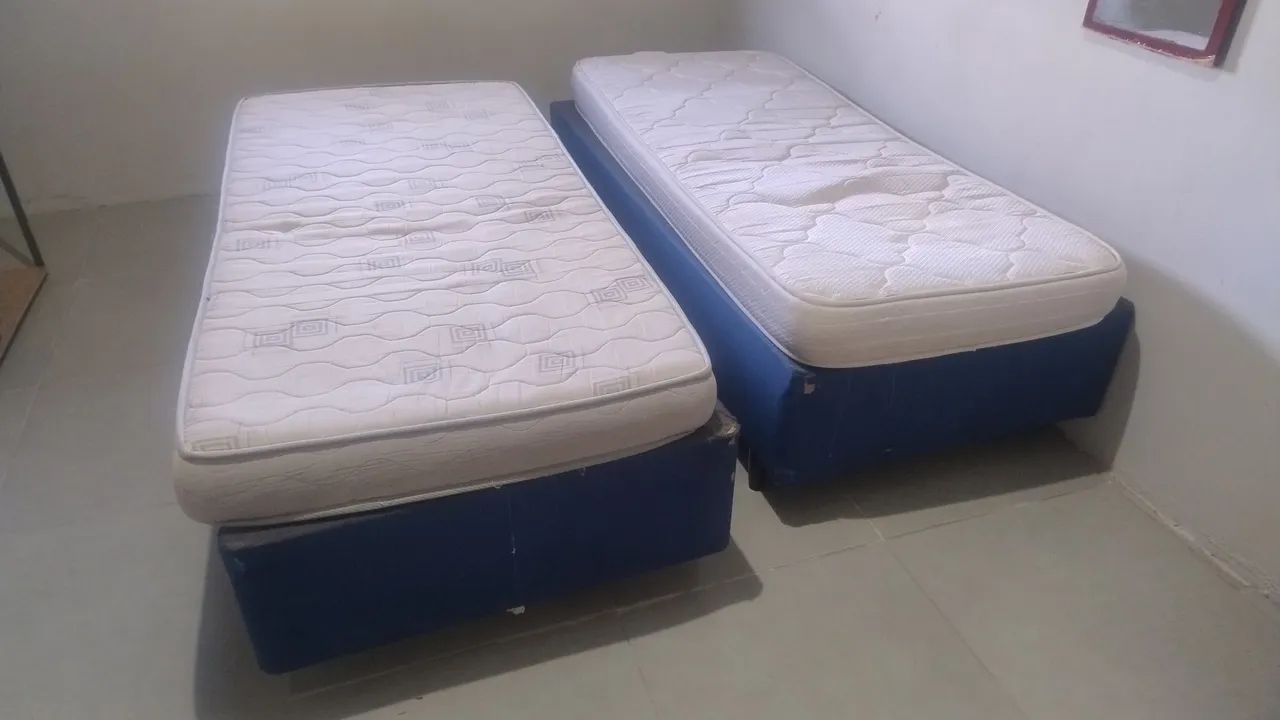 Cama de solteiro com colchão 