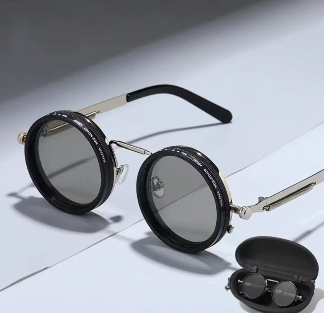 Óculos de Sol Retrô Punk com lentes polarizadas e escurecimento ajustável. - Foto 3