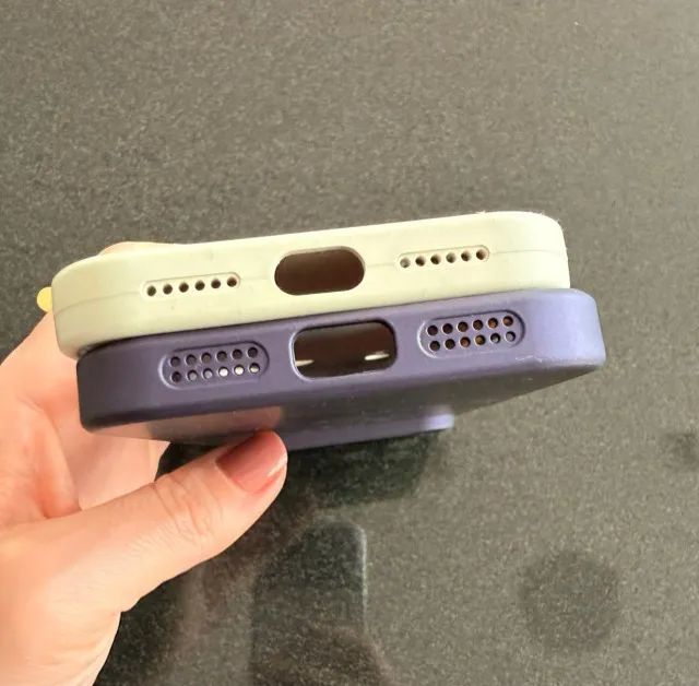 2 capas para iPhone 17 Pro Max - off white e roxa - sem magsafe - Foto 4
