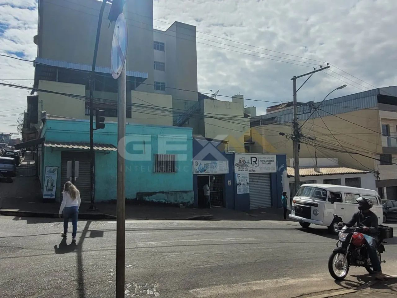 Lote de esquina à venda no Centro - Foto 7