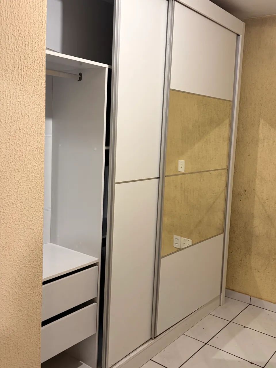 Quarto com banheiro privativo - contas inclusas - Foto 2