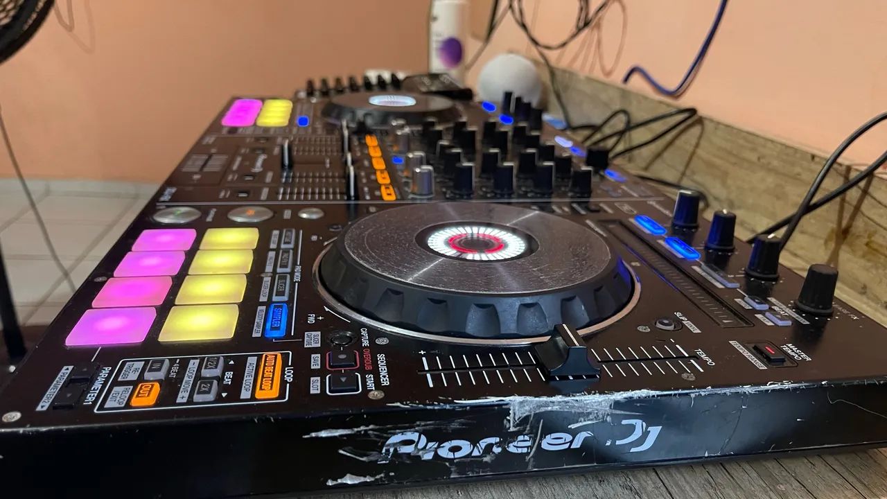 CONTROLADORA DDJ RX PIONNER  - Foto 2