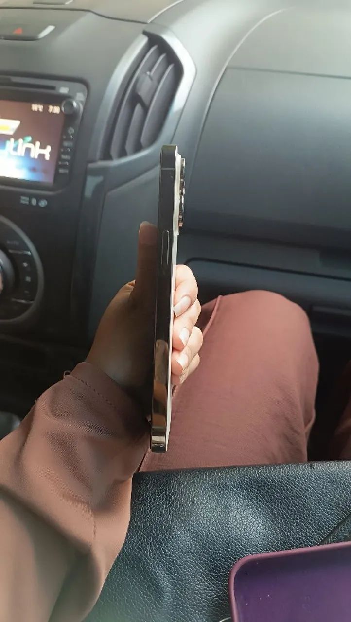 iPhone 14 Pro Max - Foto 3