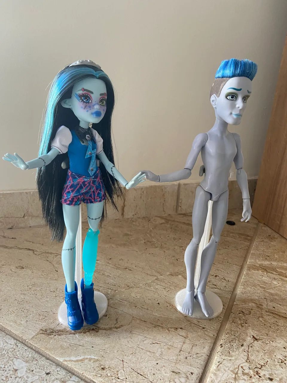 Bonecas monster High Frankie e Slo Mo - Foto 2