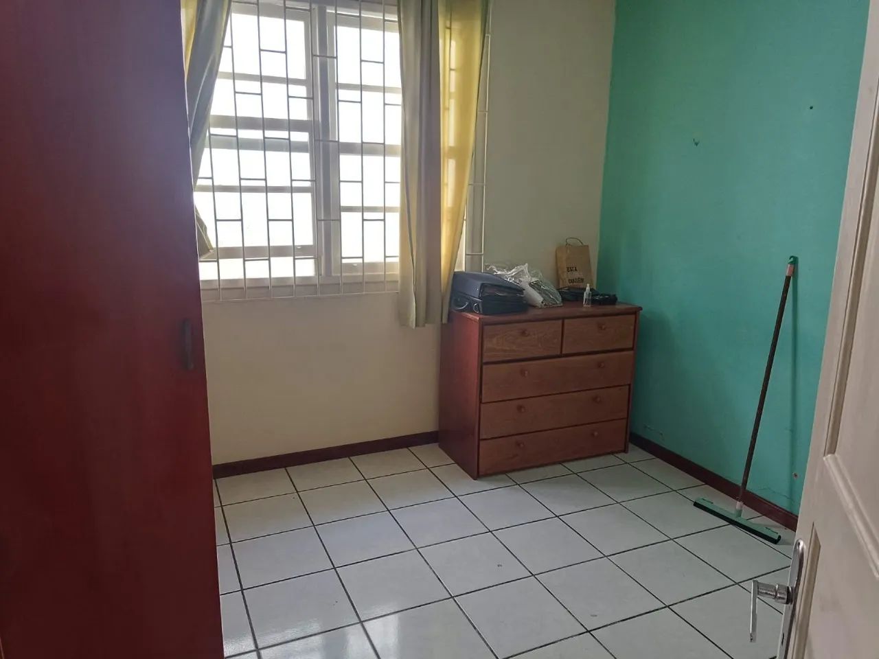 Casa de 3 quartos à Venda em Capoeiras - Florianópolis/SC. - Foto 4
