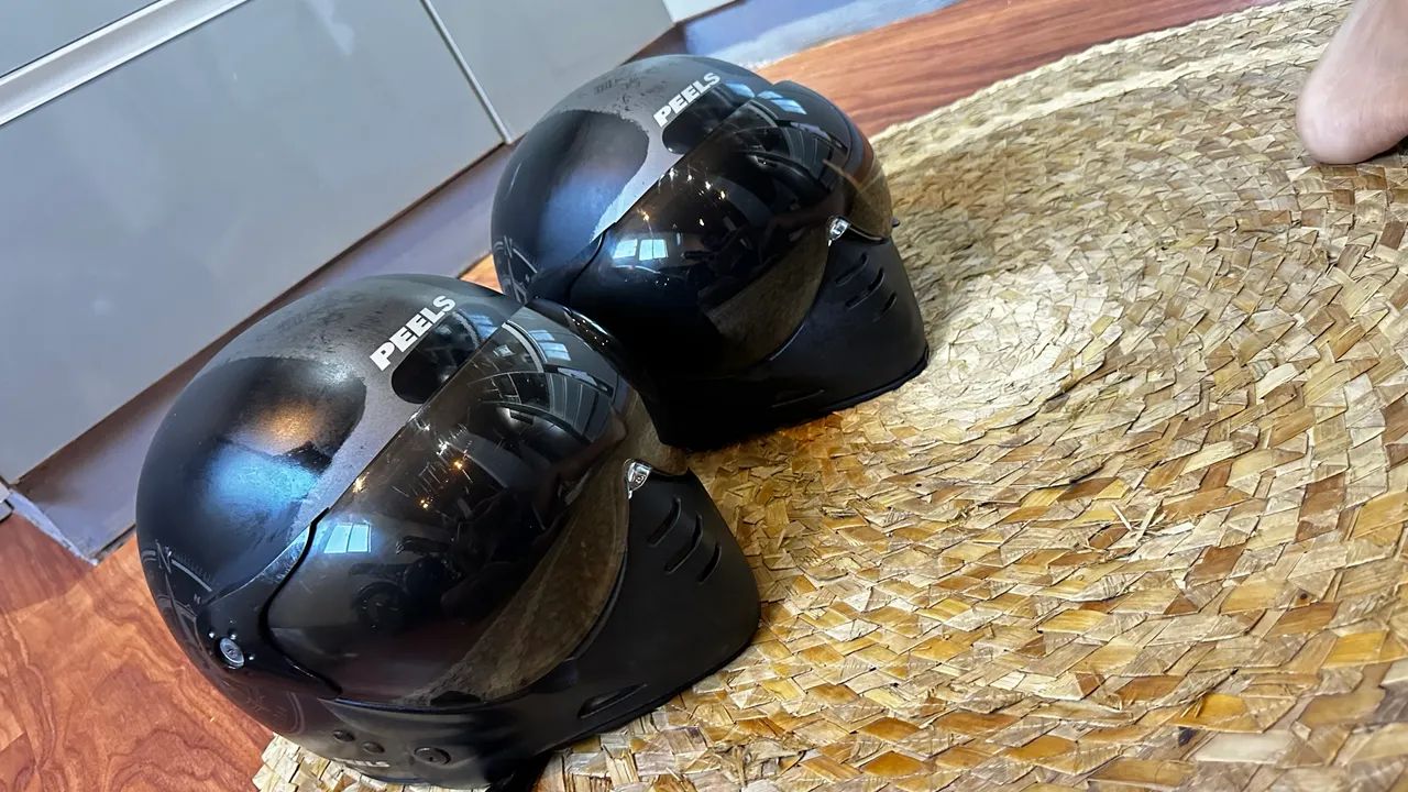 2 Capacetes Da marca Pells ultra resistente  - Foto 3