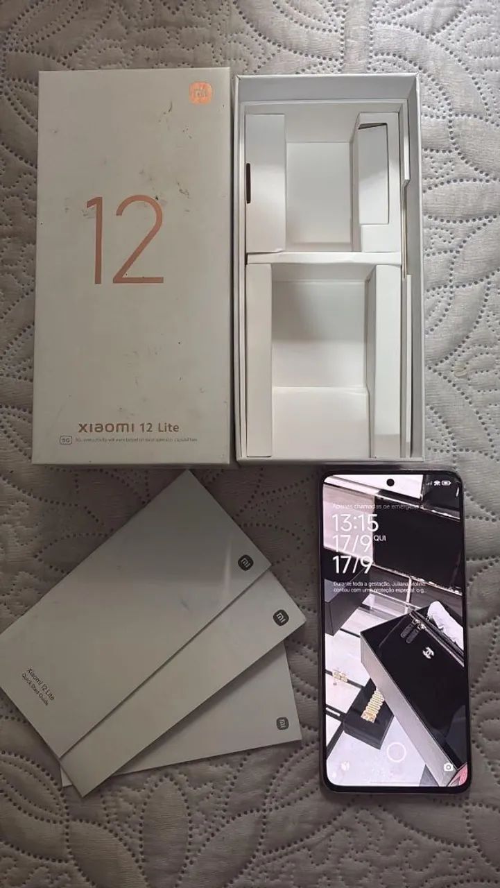 Xiaomi 12 