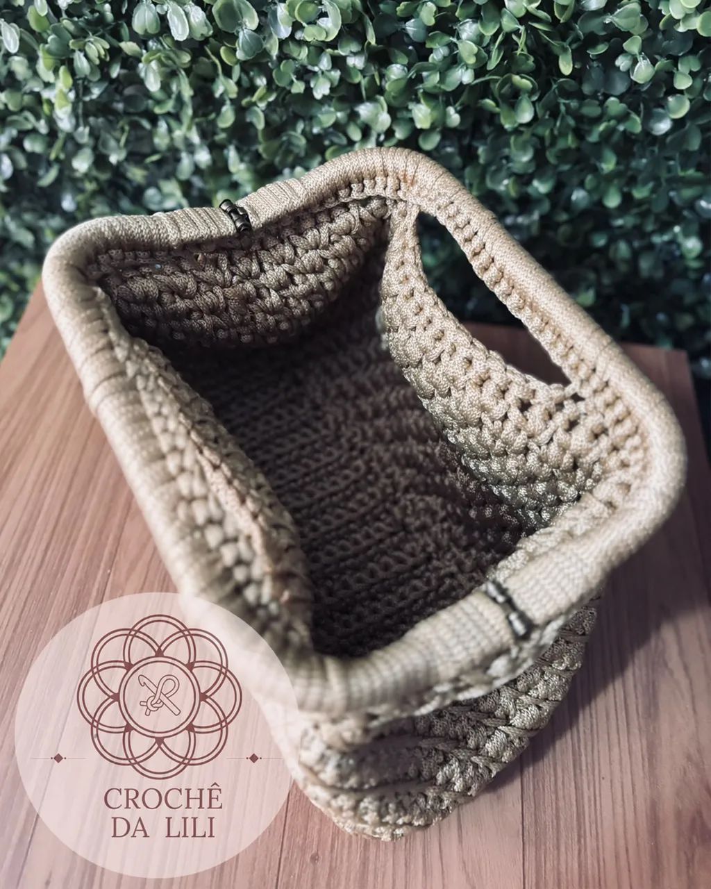 Clutch de mão de crochê  - Foto 3