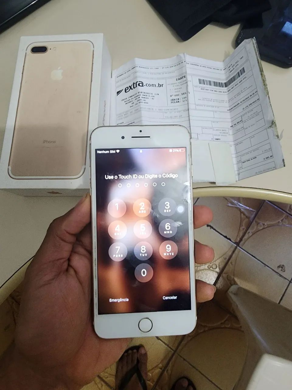 IPHONE 7 PLUS 128GB CAIXA + NOTA - Celulares e Smartphones