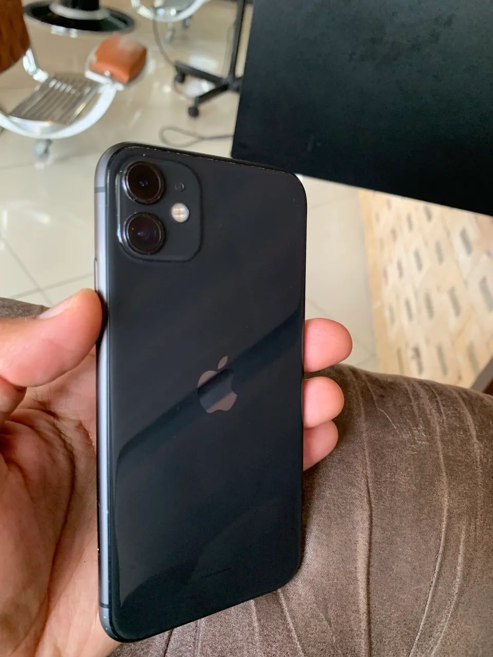 iPhone 11