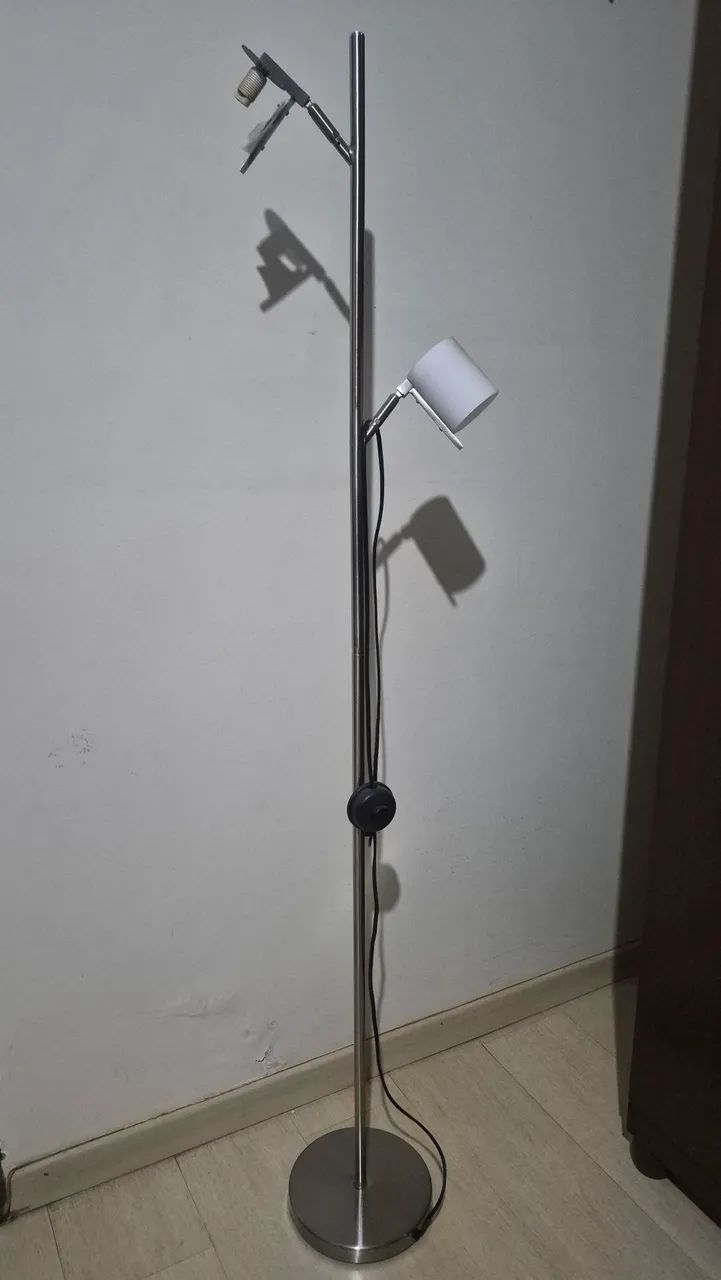 Luminária de Piso