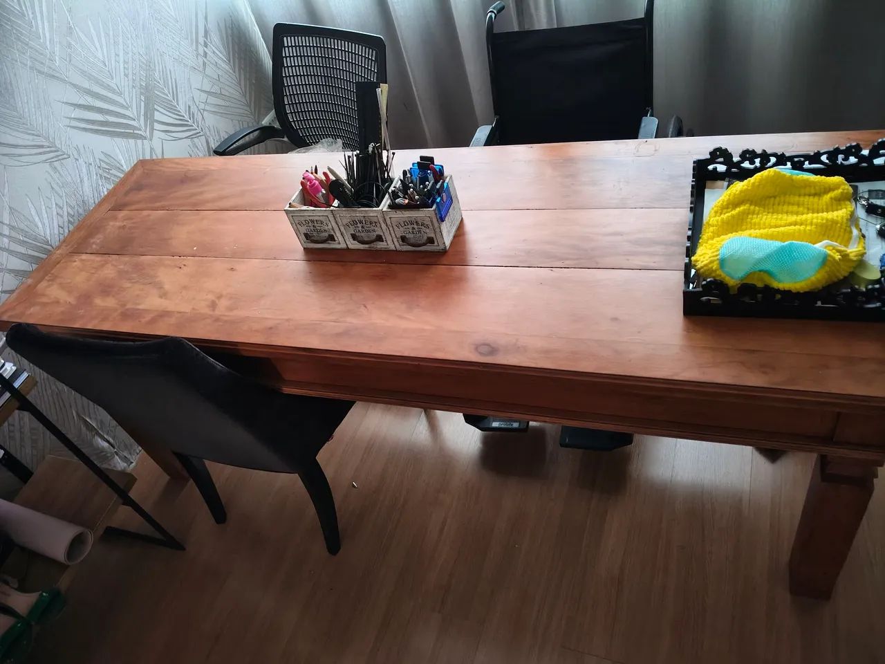 Mesa de madeira maciça 2 metros robusta e com Gavetas  - Foto 2