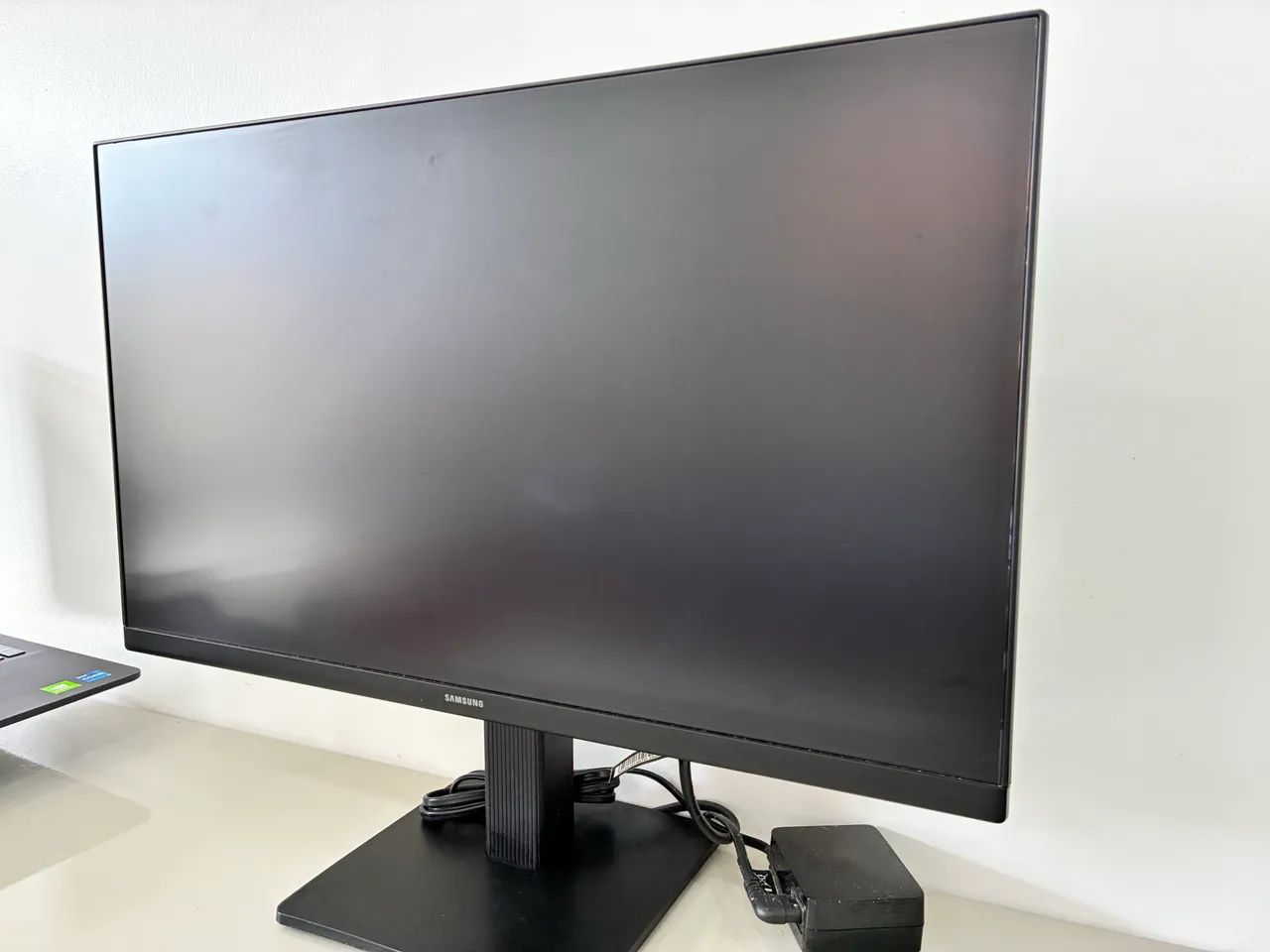 Monitor Samsung Essential S3 21,5" - Foto 3