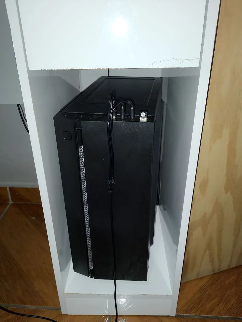 Vende-se Pc Gamer completo com mesa - Foto 5
