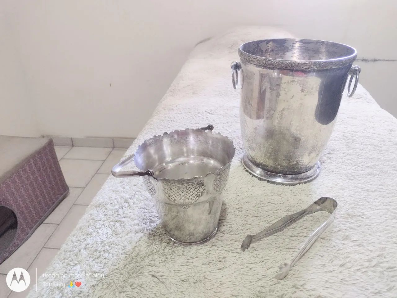 Vendo dois baldes de gelo e um pegador antigos de prata 90 Eberle 