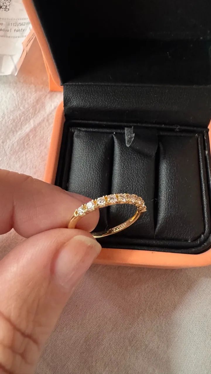 Vendo anel de ouro com diamantes - Foto 2