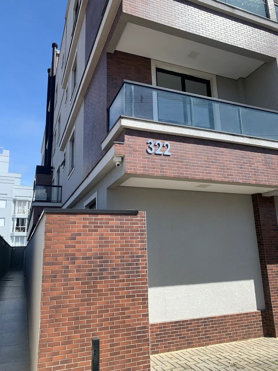 ALUGO APARTAMENTO COM DOIS QUARTOS NO ECOVILLE - Foto 3