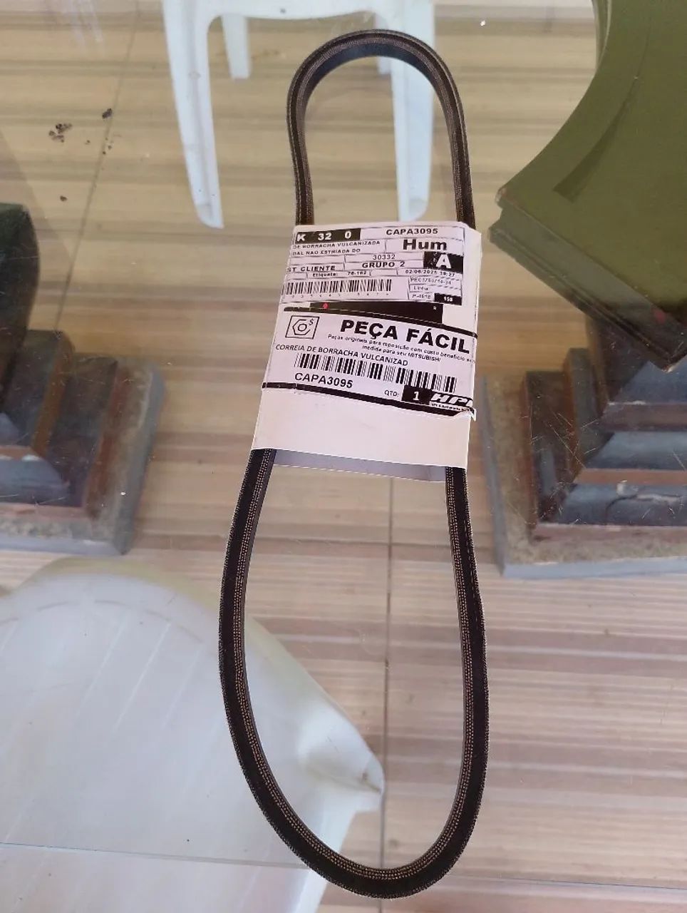 Kit correias originais Mitsubishi mais emblemas das quatro portas L200 Triton HPE. - Foto 4
