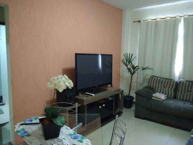 Excelente apartamento, todo em porcelanato, acabamento de primeira qualidade