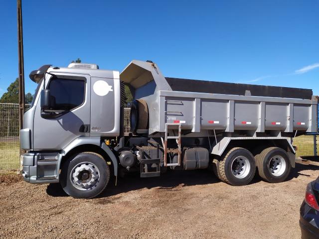 Volvo Vm 260 2011 caminhão Caçamba2016 - Foto 3