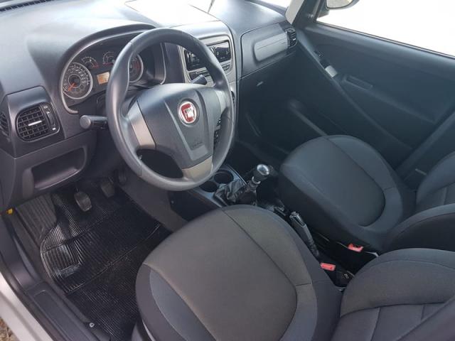 FIAT IDEA ATTRACTIVE 1.4 8V FLEX MEC. 2015 - Foto 9