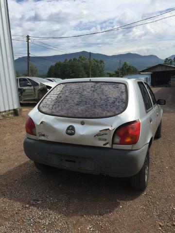 Sucata Ford Fiesta 99 Endura - Foto 3