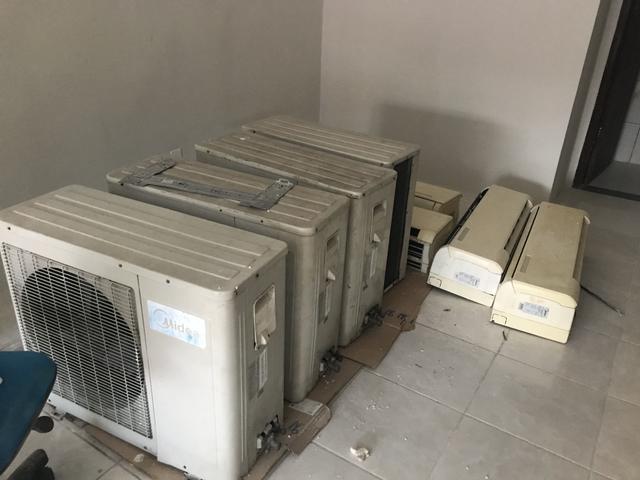 VENDO APARELHOS DE AR CONDICIONADO SEMI-NOVOS 24 mil btus