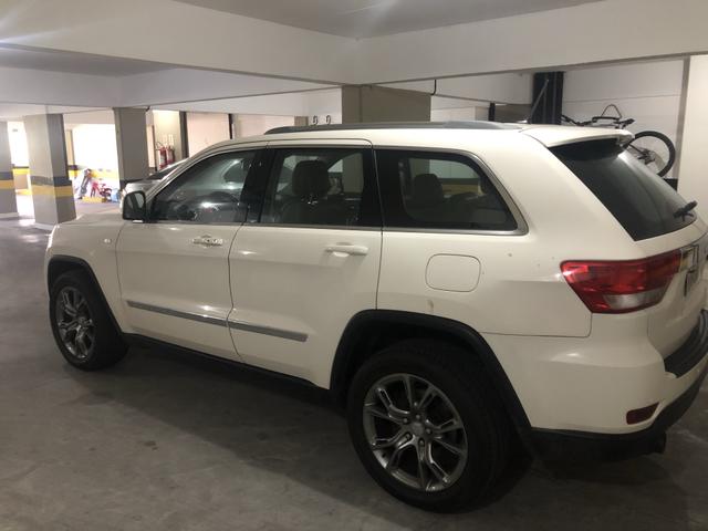 Grand Cherokee Laredo 2012 excelente - Foto 2