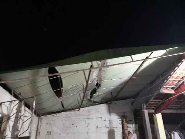 Armação de ferro pra toldo - Foto 3