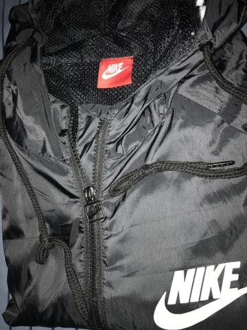 Jaqueta Nike Corta Vento Preta - Foto 5