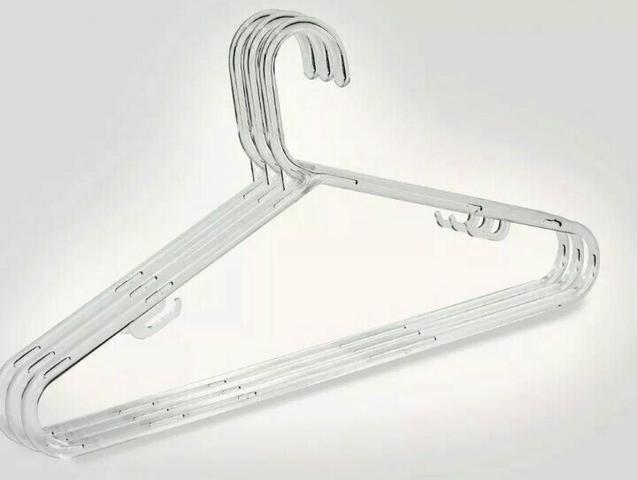 Cabides Acrílico 1,50 $$