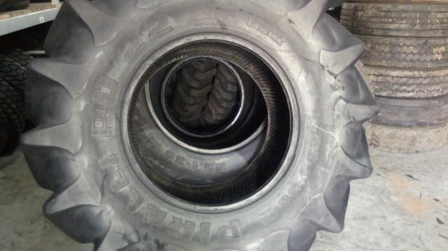 Par pneus 18.4x30 firestone - Foto 3