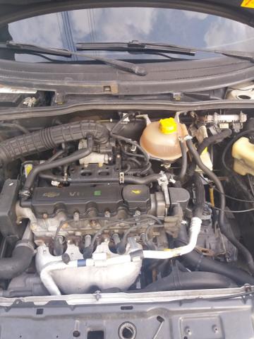 Vendo este carro clasic 2010 - Foto 3