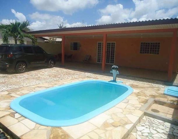 Casa com piscina na Zona Oeste