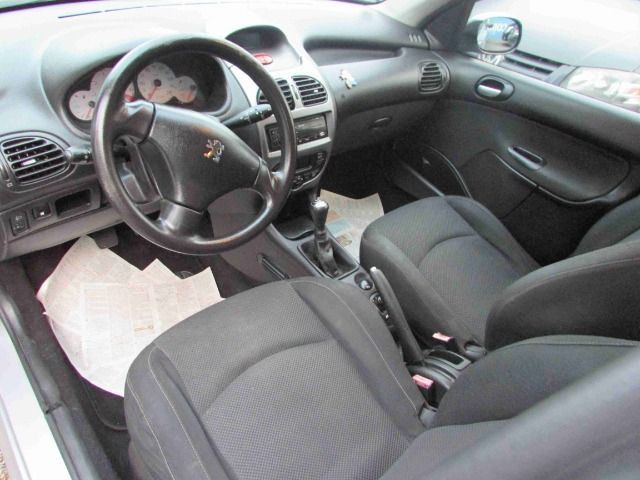 Peugeot 206 sw feline 8500 + parcelas direto pela loja sem burocracia - Foto 6