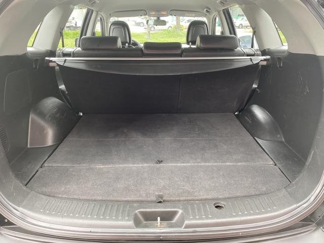 Sorento 2.4 4x2 5 Lugares 2011 - Foto 17