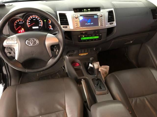 Hilux SRV 11/12 Vendo ou troco - Foto 7