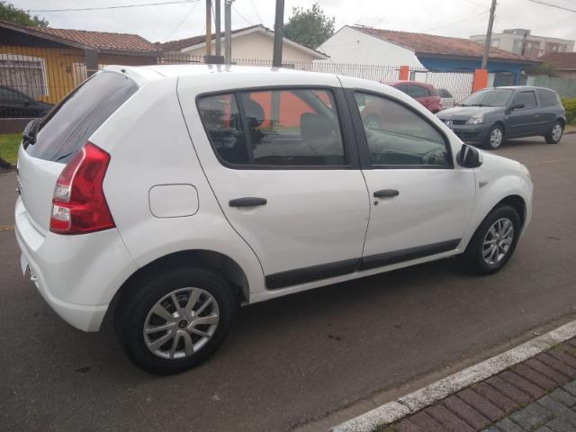 Sandero 1.0 2012 direção hidráulica!! doc em dia ! - Foto 2