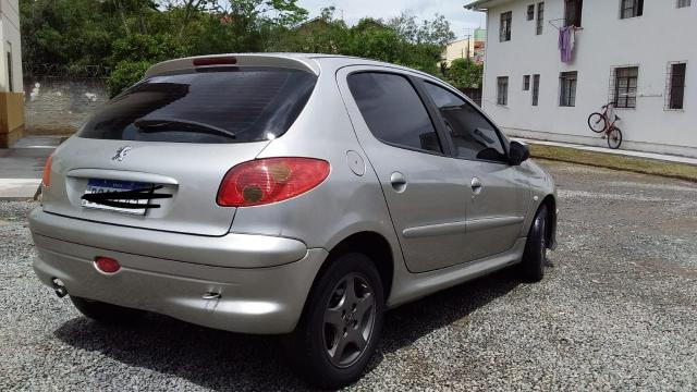 Peugeot 206 feline 4p Completo 10.500,00 - Foto 5