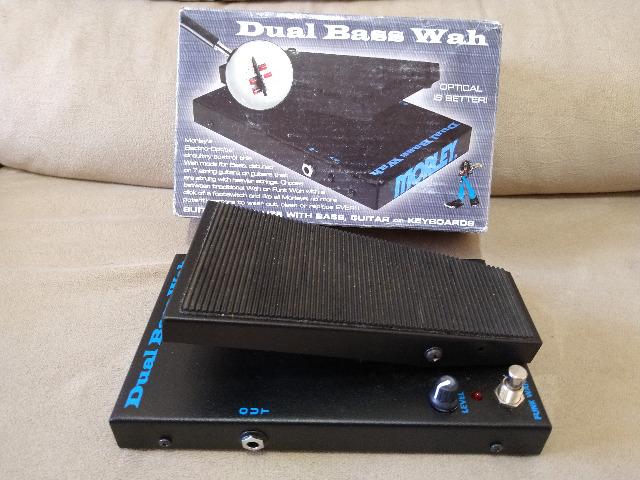 Morley PBA-2 Dual Bass Wah (seminovo) + fonte (nova) - Foto 2