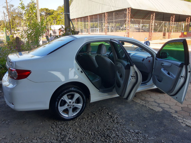 COROLLA XEI 2.0 FLEX ANO 2013 COMPLETÍSSIMO, AUTOMÁTICO,COURO, BORBOLETA VALOR R$53.900 - Foto 18