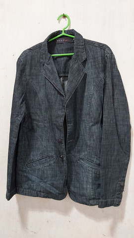 BLAZER JEANS/ semi novo - Foto 5